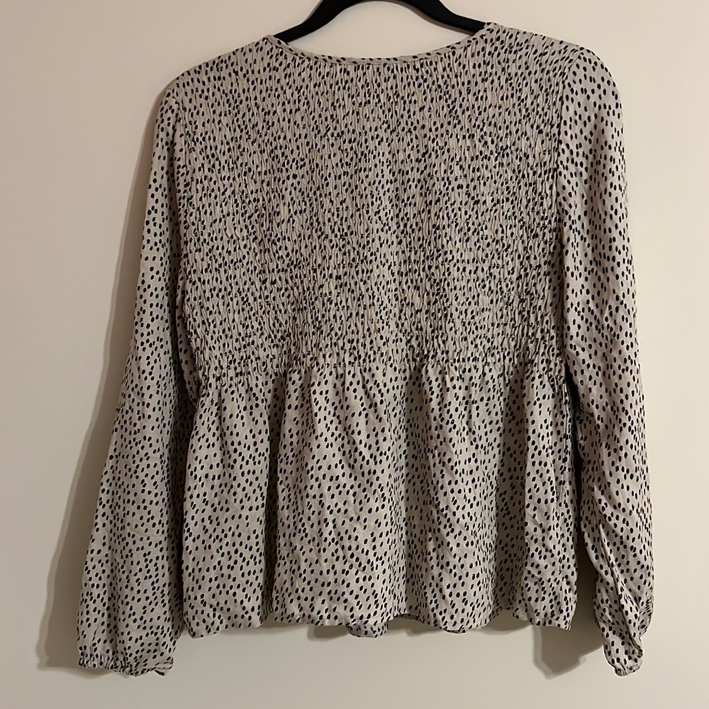 Urban Romantics Smocked Polka Dot Top SZ S - Picture 4 of 4